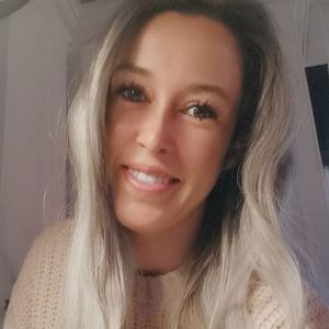 Meet your Posher, Alexandra